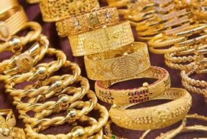 أسعار الذهب بالسعودية.. هل الوقت مناسب للشراء؟