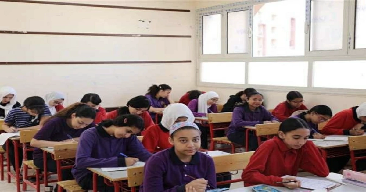 [امتحانات شهر أبريل] وزارة التربية والتعليم تنفي الإلغاء وتعتمد المواعيد الرسمية «22 إلى 30»