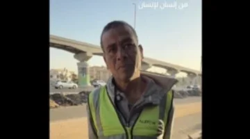 مؤسسة حياة كريمة تقدم 20 ألف جنيه لعامل مكافح لدعم مصروفات نجله الدراسية