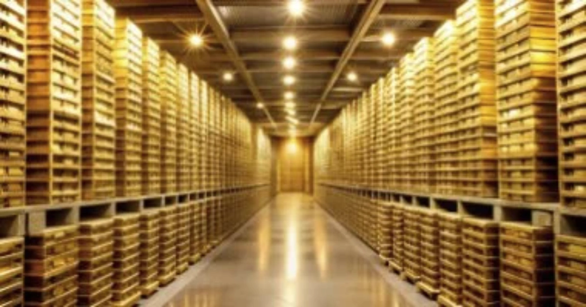 سعر الذهب في مصر اليوم 22 مارس 2026.. عيار 21 يسجل 6900 جنيه 5 سعر الذهب في مصر اليوم 22 مارس 2026.. عيار 21 يسجل 6900 جنيه