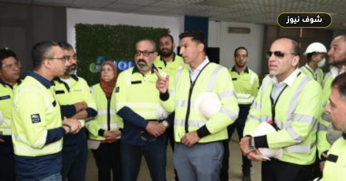 بمكون محلي 95%.. وزير الصناعة يتفقد مصنع هولسيم مصر للأسمنت بالعين السخنة ويبحث خطط التصدير 5 بمكون محلي 95%.. وزير الصناعة يتفقد مصنع هولسيم مصر للأسمنت بالعين السخنة ويبحث خطط التصدير