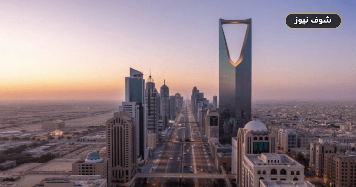 السفر إلى السعودية بتأشيرة زيارة والبحث عن فرصة عمل 2026.. نصائح قبل اتخاذ القرار 5 السفر إلى السعودية بتأشيرة زيارة والبحث عن فرصة عمل 2026.. نصائح قبل اتخاذ القرار